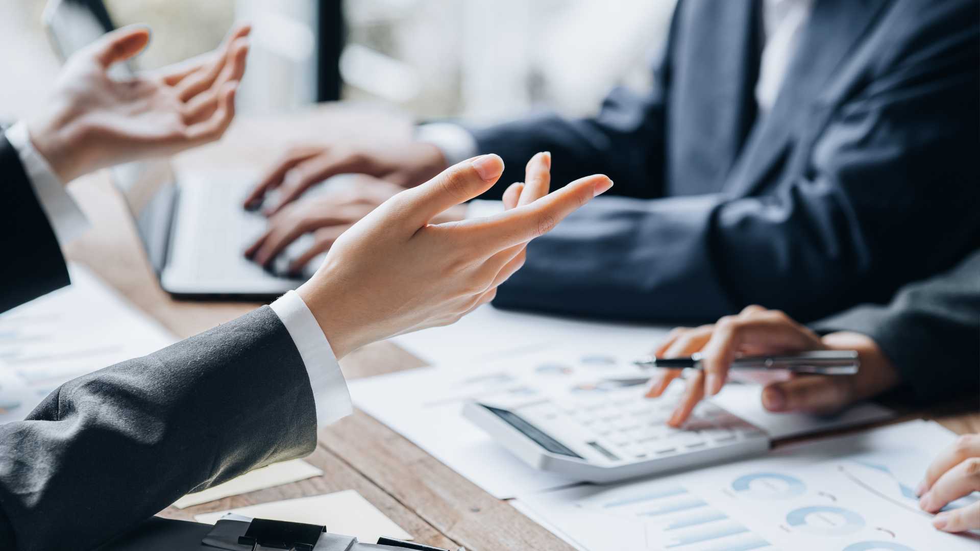 Advanced Negotiation Techniques for Business Professionals