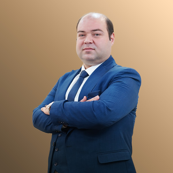 د.علاء
